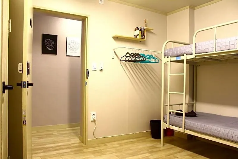 Plan A Hostel Seoul 0*,  South Korea